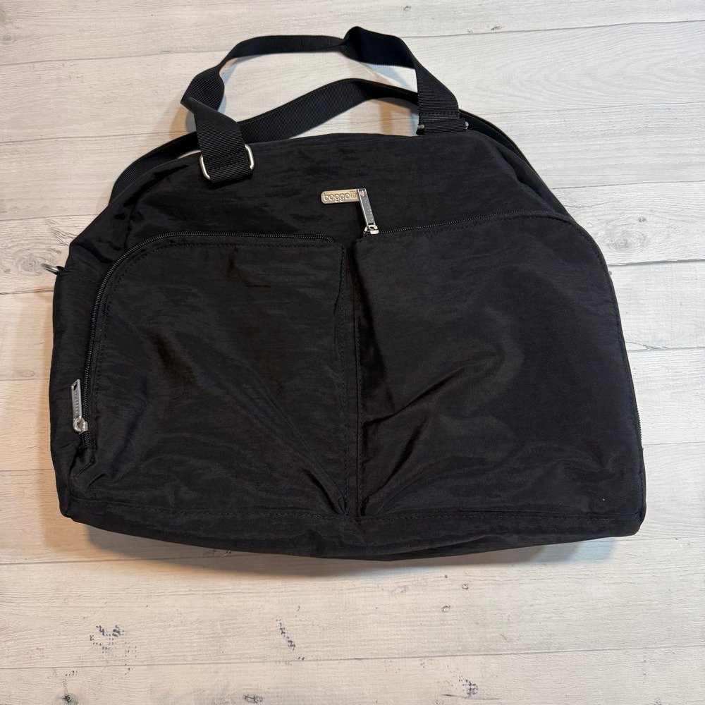 Baggallini Nylon travel Duffel‎ medium black